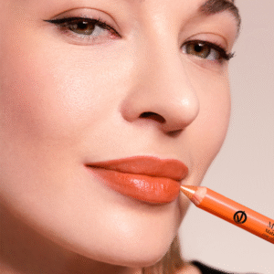 MYCOLOR LIPS Matita rossetto a pH sensibile con olio di cocco e cere vegetali
colore CORALLO